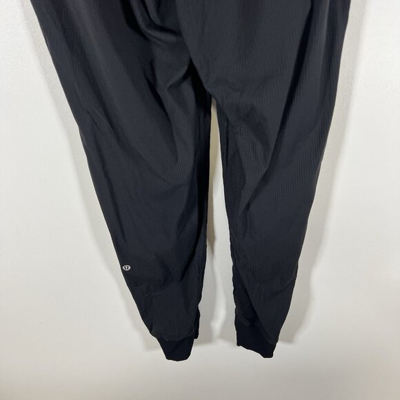 Lululemon Womens Size 6 Black Dance Studio Mid Rise Jogger Pants‎ Athletic - Picture 8 of 9